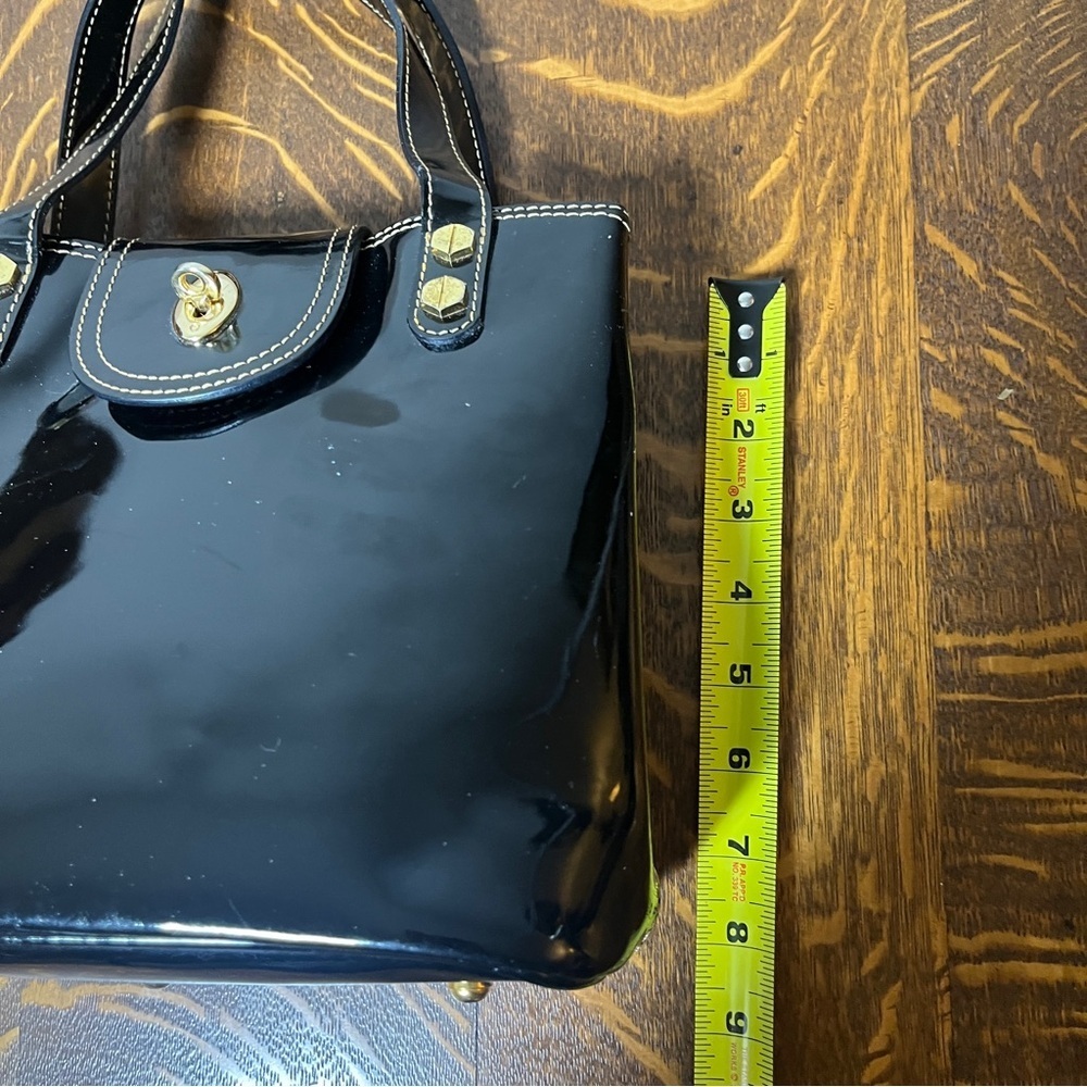 Eric Javits Squishee Black Patent Tote with Gold Hardware - Picture 6 of 9
